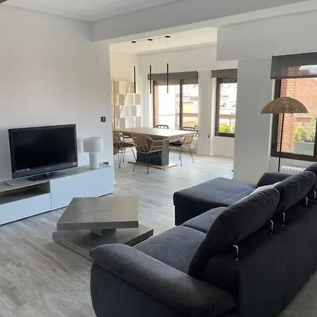 Apartamento Atico En El Centro De *